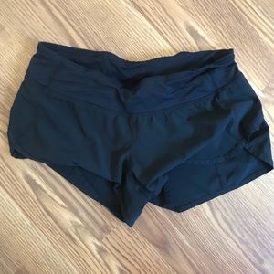Lulu speed short!